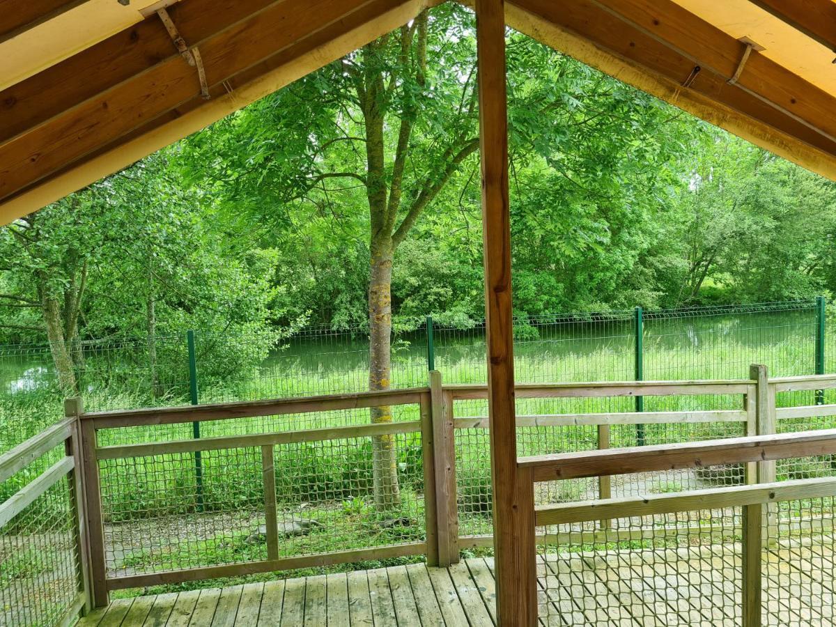 Resort & Camping - Val De Braye Bessé-sur-Braye Eksteriør bilde